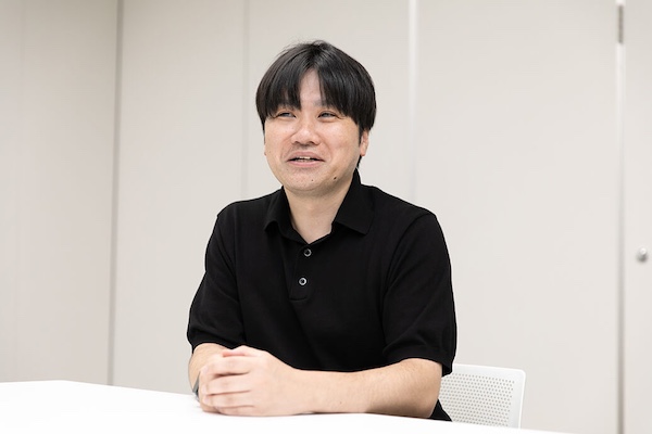 山口様がお話をしている様子の写真