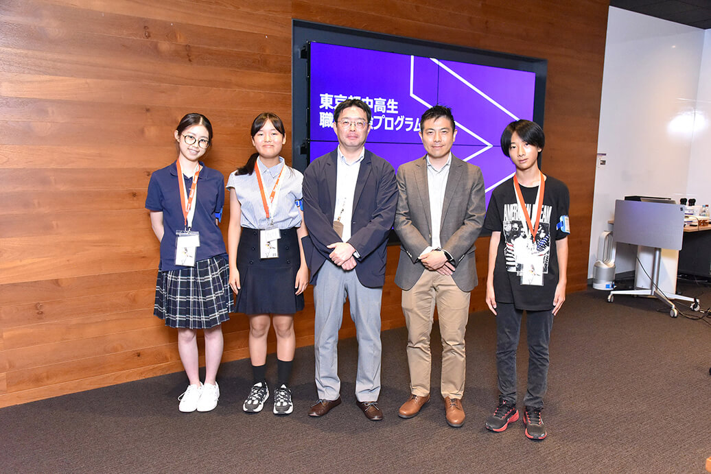 アクセンチュア株式会社​のリポーターの集合写真