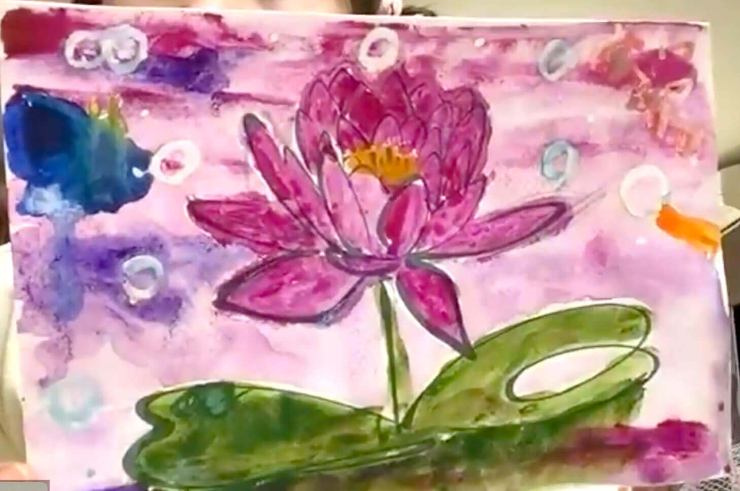 子供が描いた蓮の花の絵